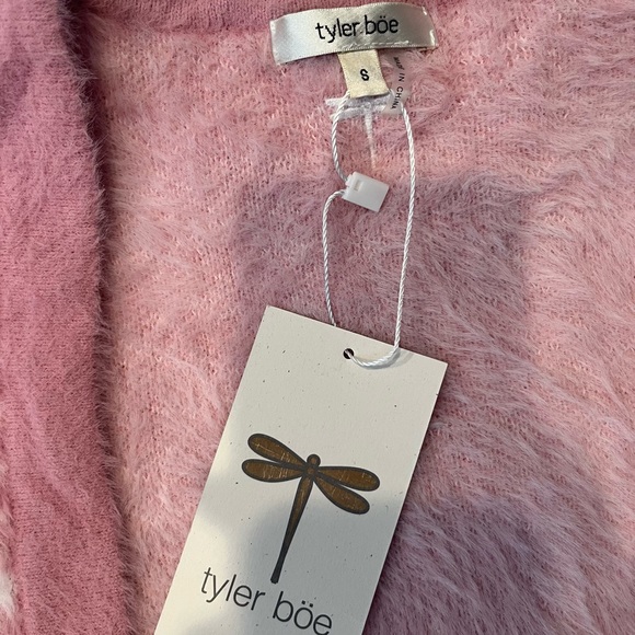 NWT Tyler Boe fuzzy sweater size small - Picture 2 of 4